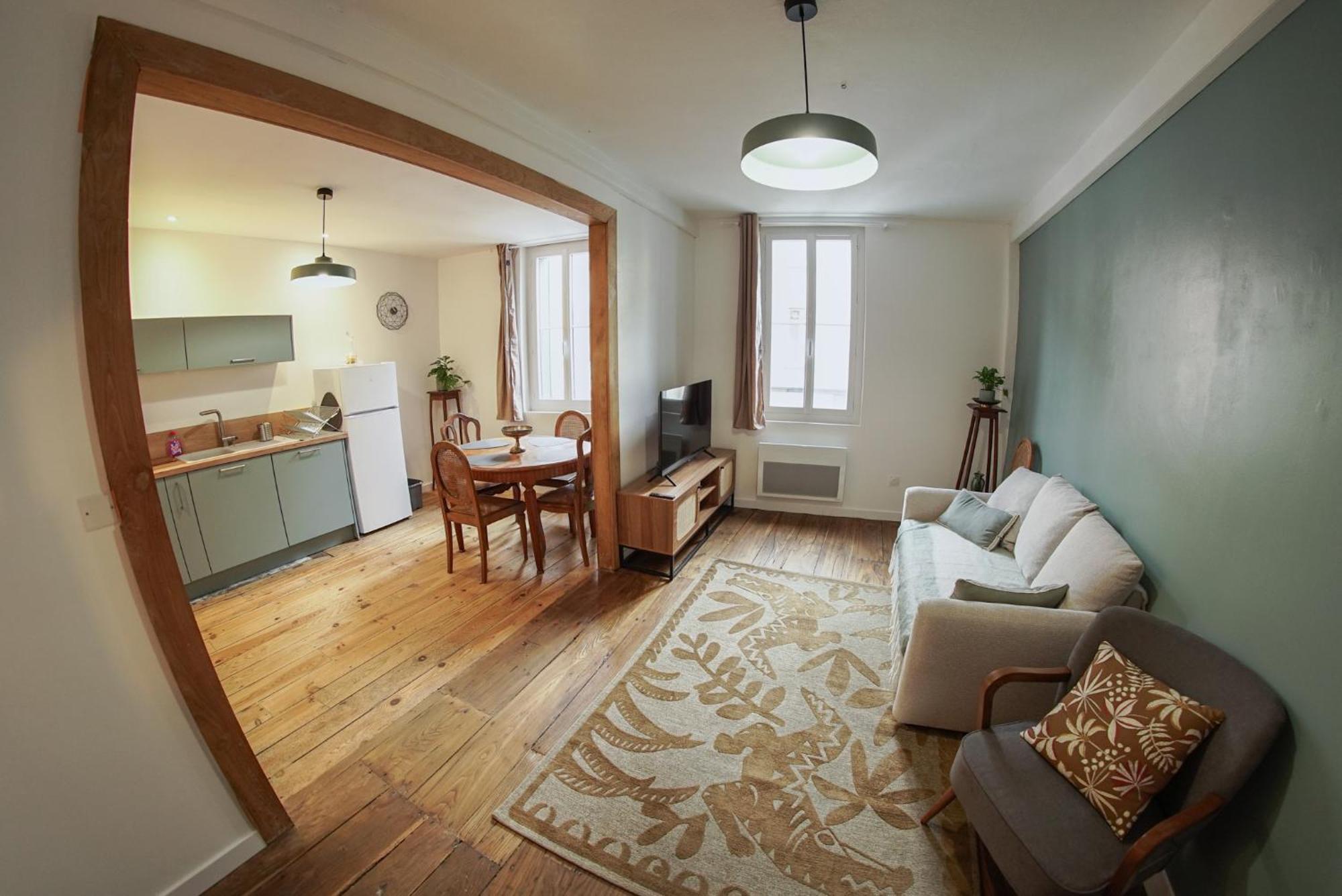 בנרס-דה-ביגור Le Montarrouye Appartement Pour 2 A 6 Personnes מראה חיצוני תמונה